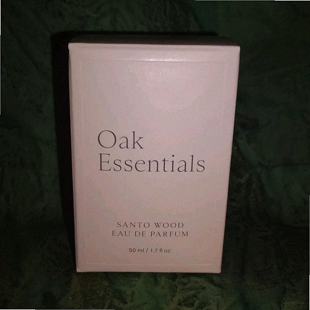 Oak Essentials Santo Wood Eau de Parfum Spray 50ml Vegan Paraben-Free